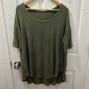 Soft and sexy American eagle T